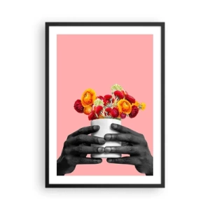 Poster in cornice nera - Mani nere che tengono un mazzo di fiori su uno sfondo rosa - 50x70cm - Apoteosi di vita - Decorazione murale moderna per soggiorno e camera da letto ARTTOR