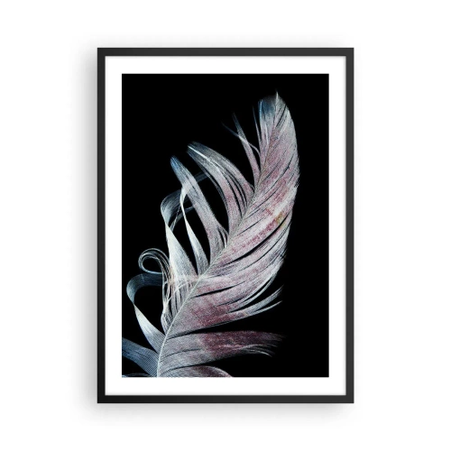 Poster in cornice nera - Una piuma in delicate tonalità di rosa e blu su sfondo nero - 50x70cm - Pensa al tocco - Decorazione murale moderna per soggiorno e camera da letto ARTTOR
