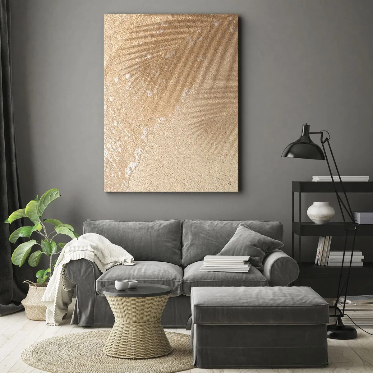 Quadro su tela - Stampe su Tela - L'ombra di una palma sulla sabbia con un delicato motivo a onde - 50x70cm - Ombra di un'estate bollente - Decorazione murale moderna per soggiorno e camera da letto ARTTOR