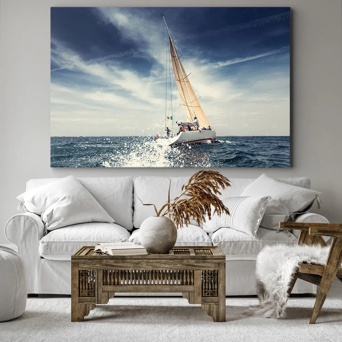 Quadro su tela - Stampe su Tela - Una barca a vela su un mare in tempesta sotto un cielo azzurro - 120x80cm - Non ci raggiungeranno! - Decorazione murale moderna per soggiorno e camera da letto ARTTOR