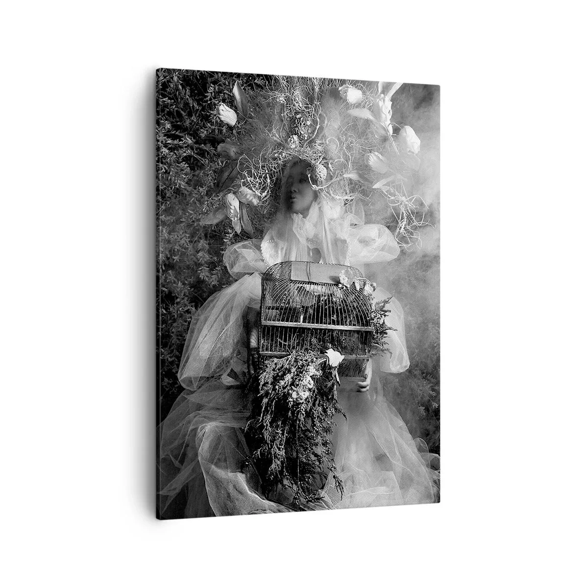 Quadro su tela - Stampe su Tela - Una composizione in bianco e nero con una figura vestita e una gabbia nella nebbia. - 50x70cm - Madre natura stessa - Decorazione murale moderna per soggiorno e camera da letto ARTTOR