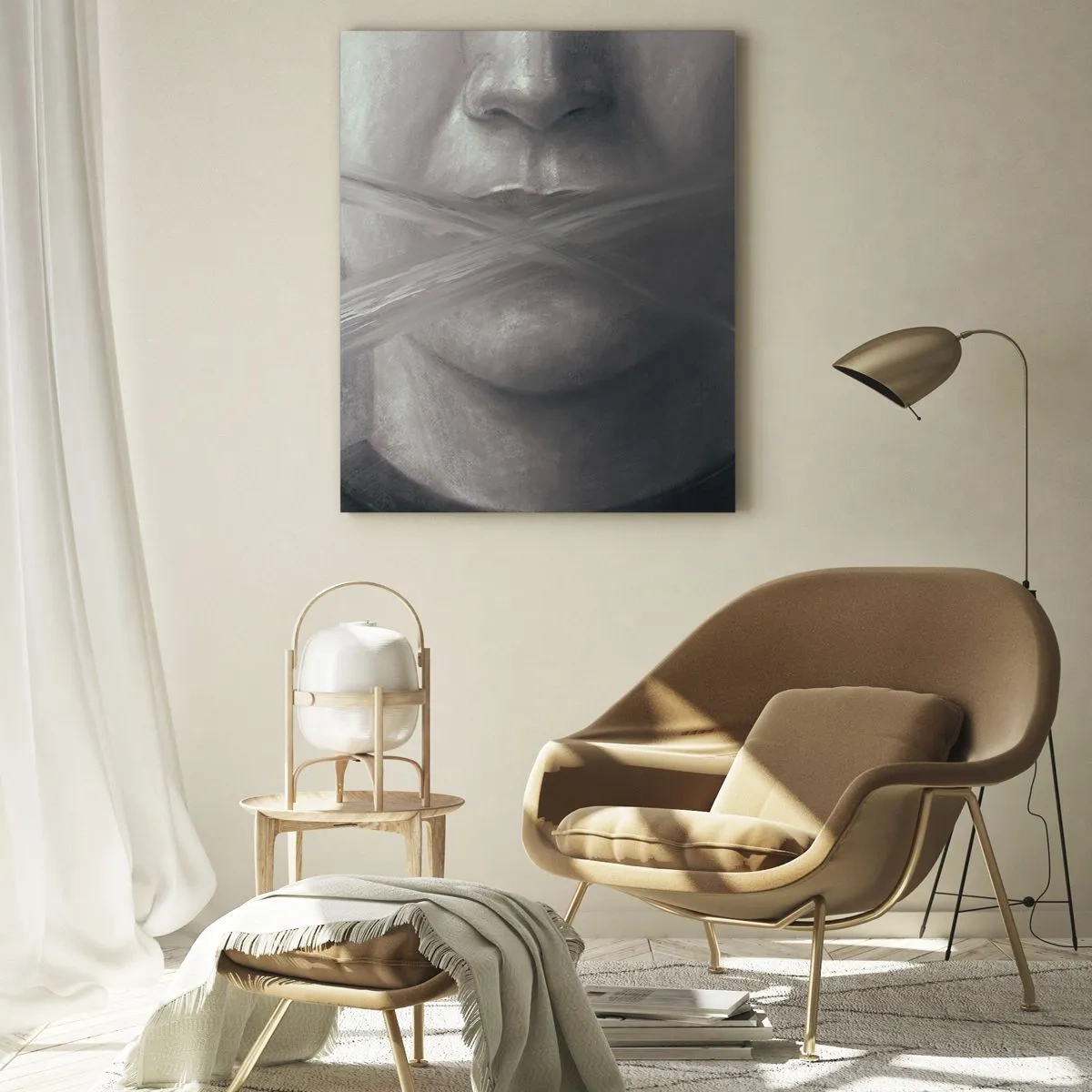 Quadro su vetro - Ritratto di una persona con le labbra macchiate in tonalità di grigio - 50x70cm - Neanche una parola - Decorazione murale moderna per soggiorno e camera da letto ARTTOR