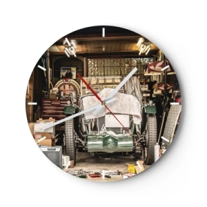 Orologio da parete - Orologio in Vetro - Una vecchia macchina in un'officina piena di attrezzi e pezzi di ricambio - 30x30cm - Ritorno al passato - Decorazione murale moderna per soggiorno, cucina e camera da letto ARTTOR