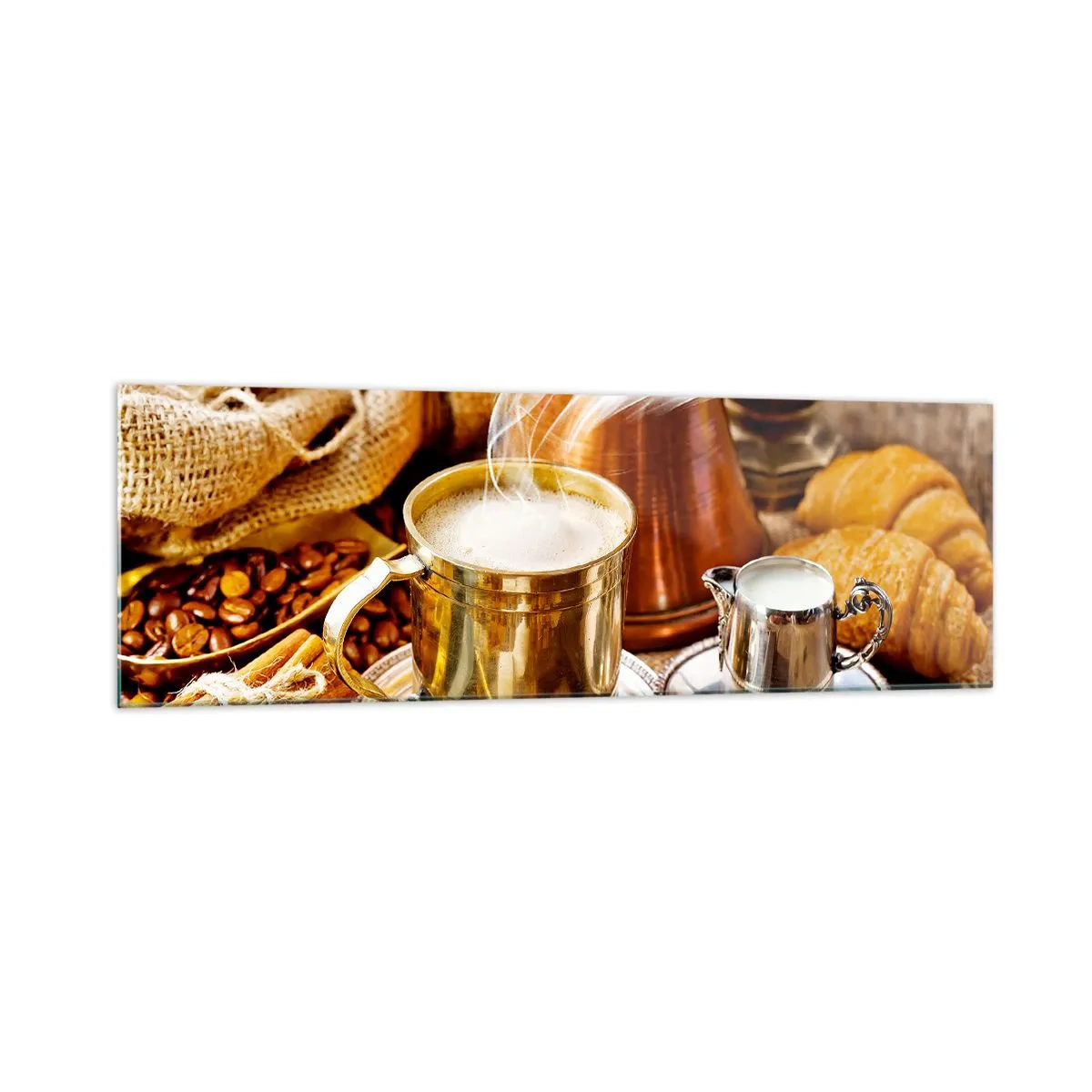 Quadro su vetro - Una tazza di caffè dorata circondata da chicchi, brocche e croissant - 160x50cm - Buona giornata! - Decorazione murale moderna per soggiorno e camera da letto ARTTOR