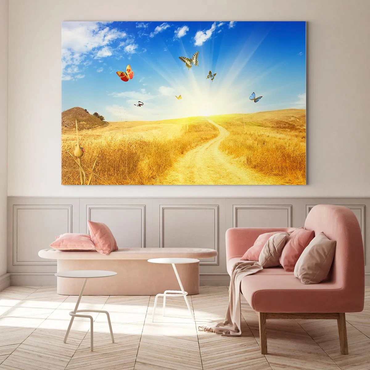 Quadro su vetro - Farfalle che volteggiano su una strada sterrata all'alba - 120x80cm - Come non amare l'estate? - Decorazione murale moderna per soggiorno e camera da letto ARTTOR