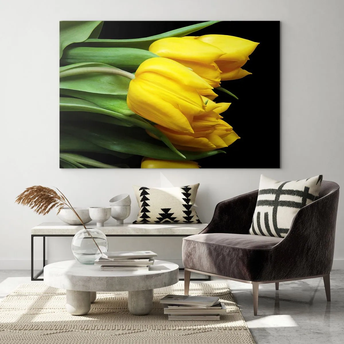 Quadro su vetro - Tulipani gialli su sfondo nero in uno scatto elegante - 100x70cm - Fatti di puro sole - Decorazione murale moderna per soggiorno e camera da letto ARTTOR
