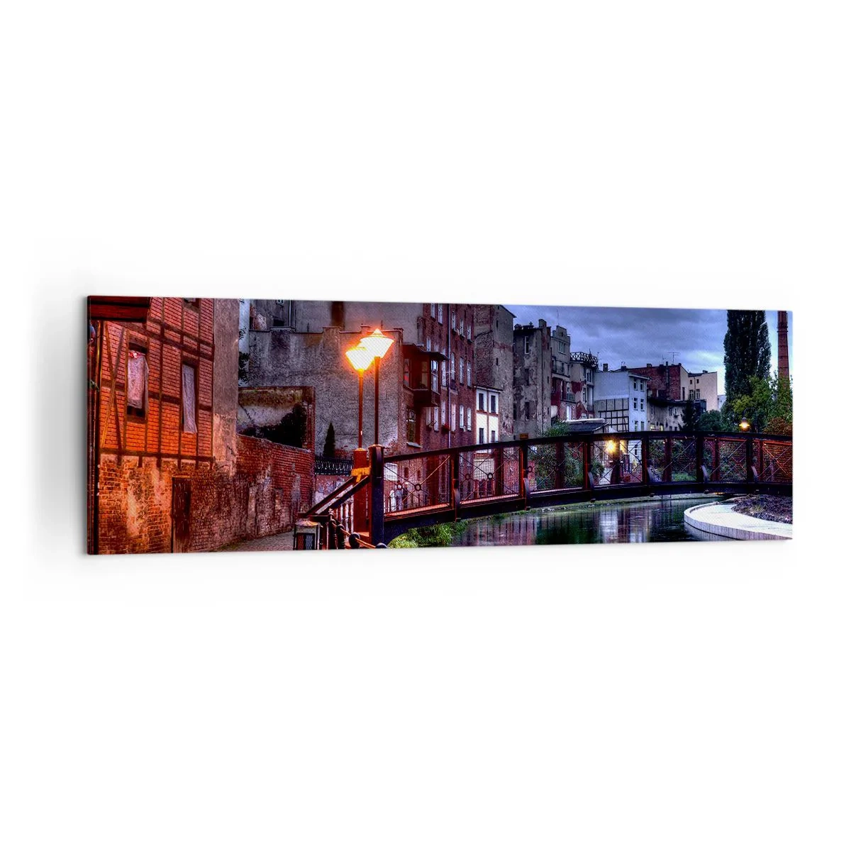 Quadro su tela - Stampe su Tela - Vista serale delle case popolari e del ponte sul canale - 160x50cm - Questa Bydgoszcz non la conosci - Decorazione murale moderna per soggiorno e camera da letto ARTTOR