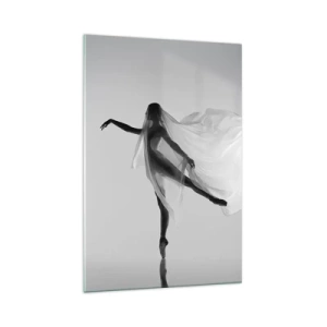 Quadro su vetro - Una ballerina in una posa eterea con tessuto fluido - 70x100cm - Leggerezza ed eleganza - Decorazione murale moderna per soggiorno e camera da letto ARTTOR