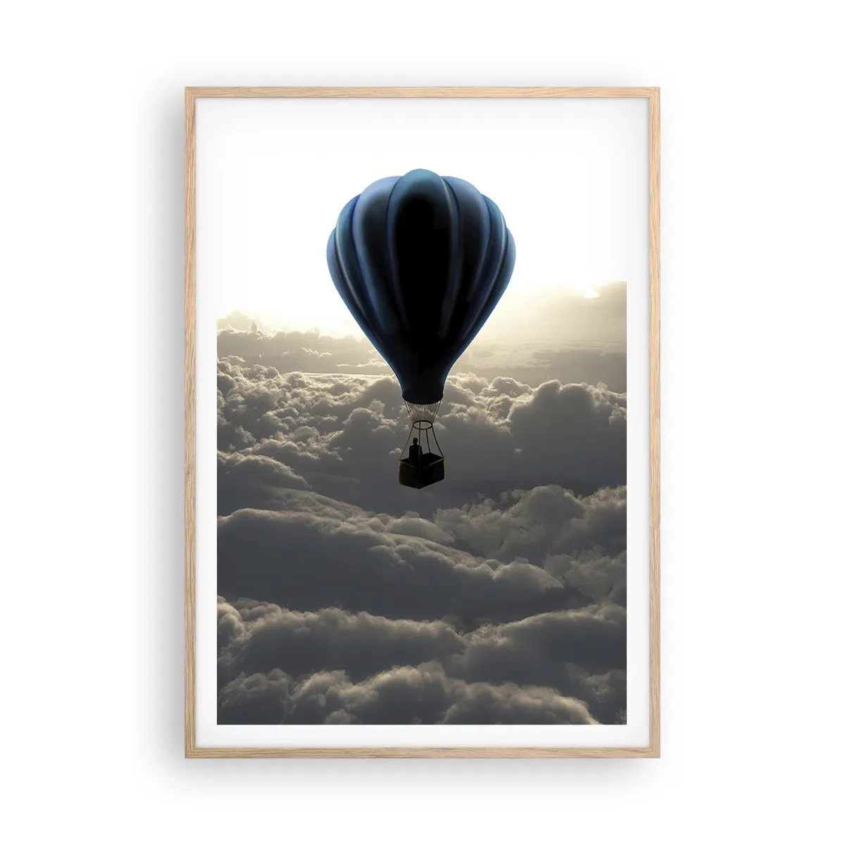 Poster in cornice rovere chiaro - Viaggiatore sopra le nuvole - 70x100 cm