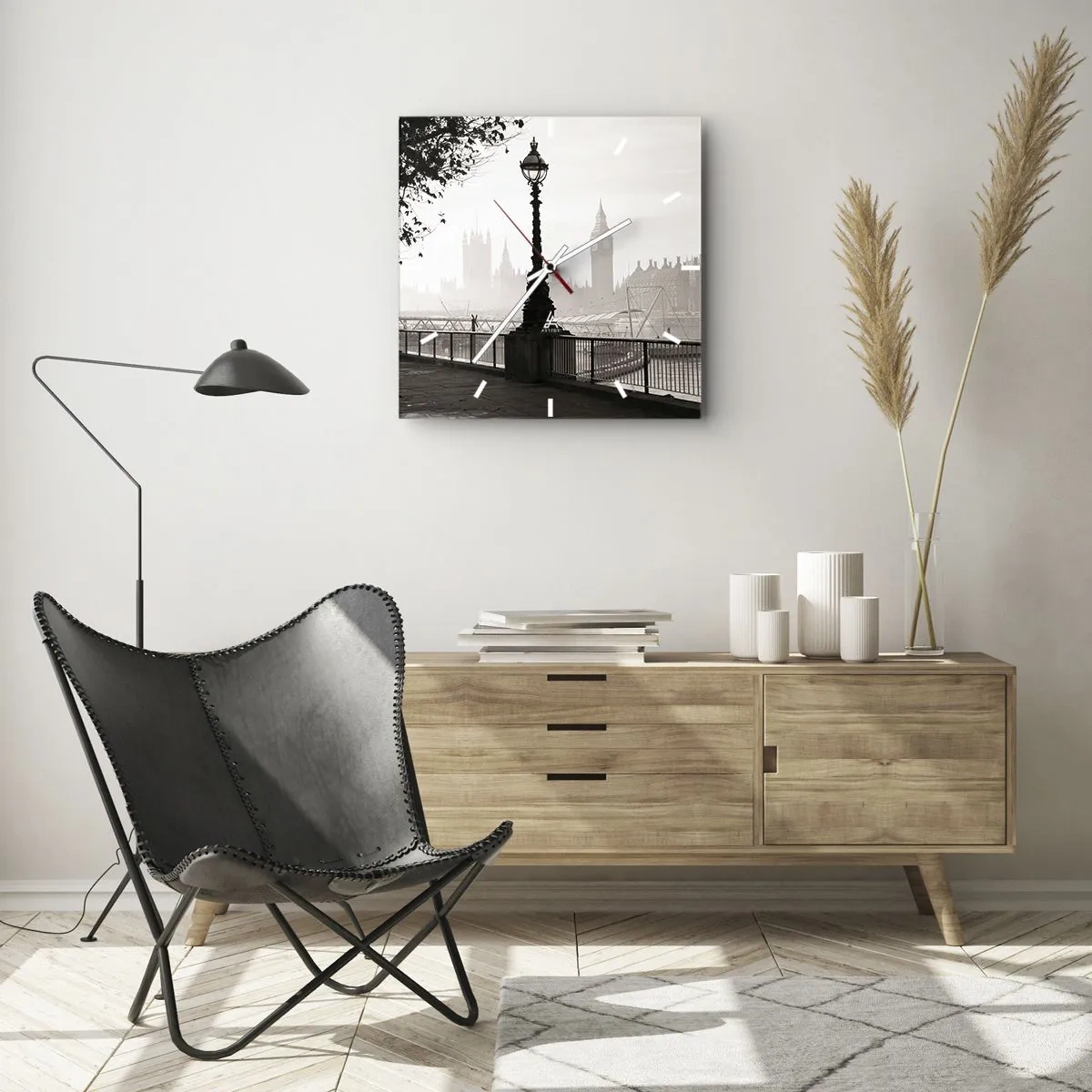 Orologio da parete - Orologio in Vetro - Una vista monocromatica del Big Ben e del Tamigi. - 30x30cm - Un mattino a Londra - Decorazione murale moderna per soggiorno e camera da letto ARTTOR