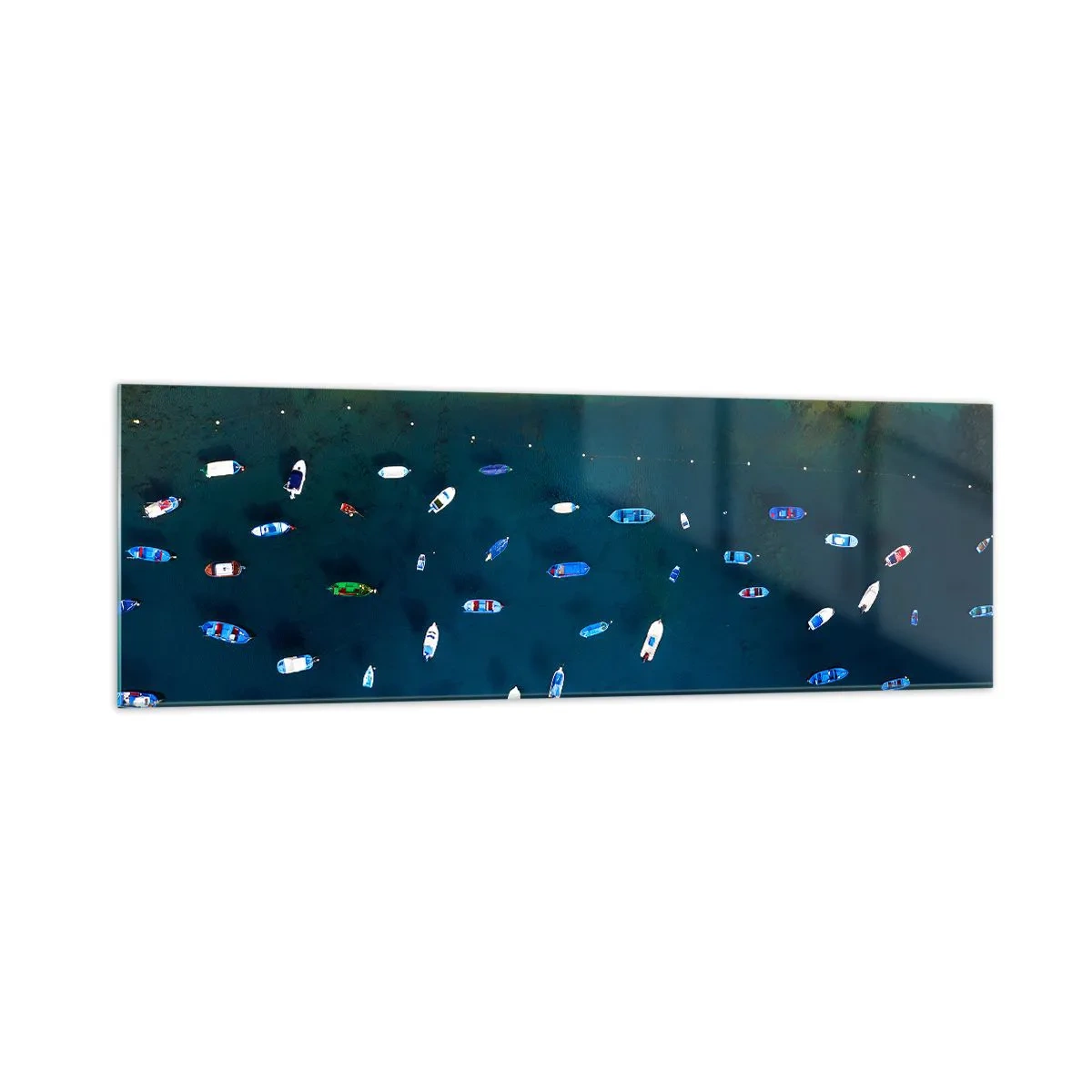 Quadro su vetro - Vista aerea di barche in acqua e di una spiaggia sabbiosa - 160x50cm - Il gioco delle vacanze - Decorazione murale moderna per soggiorno e camera da letto ARTTOR