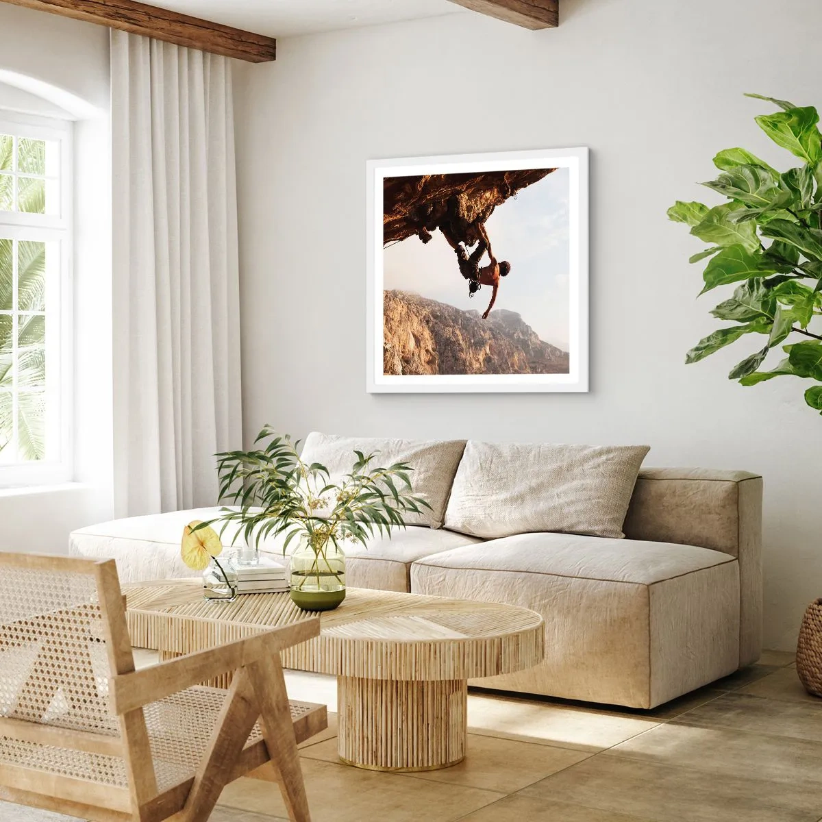 Poster in cornice bianca - Il mondo ristretto in una mano sul bordo del masso - 60x60 cm