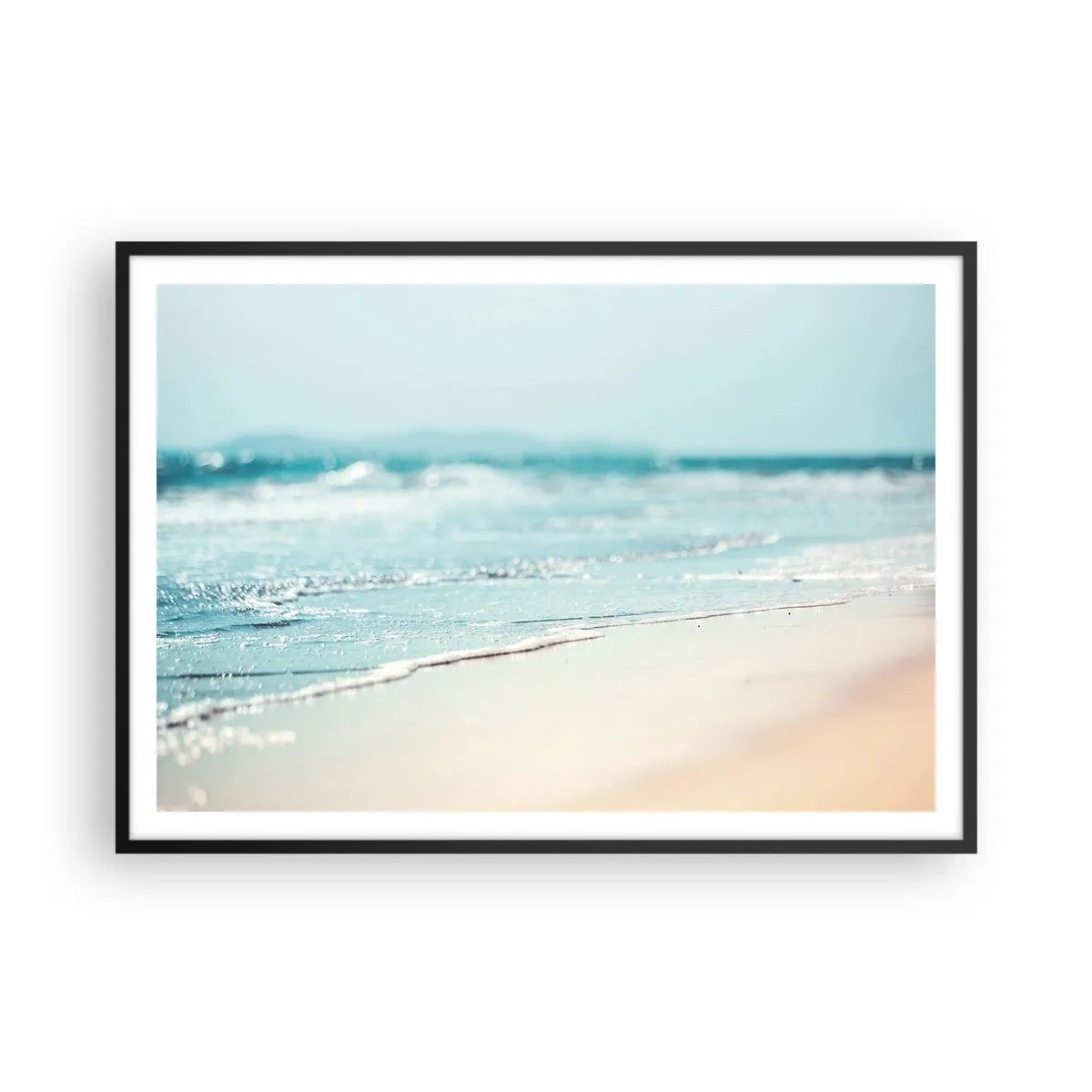 Poster in cornice nera - Dolci onde dell'oceano su una spiaggia sabbiosa - 100x70cm - Calore e rumore - Decorazione murale moderna per soggiorno e camera da letto ARTTOR