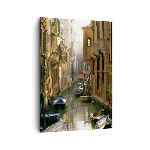 Quadro su tela - Stampe su Tela - Un pittoresco canale a Venezia con barche e un ponte - 50x70cm - Un angolo di Venezia - Decorazione murale moderna per soggiorno e camera da letto ARTTOR