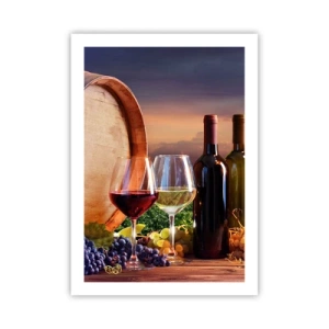 Poster - Bottiglie e bicchieri di vino sullo sfondo di una botte e del tramonto - 50x70cm - Qui la vita ha gusto - Decorazione murale moderna per soggiorno e camera da letto ARTTOR