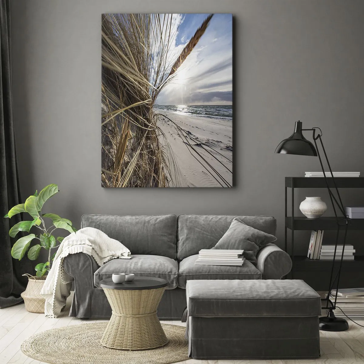 Quadro su tela - Stampe su Tela - Una spiaggia con erba secca sulle dune e vista sul mare - 70x100cm - L'incontro degli elementi - Decorazione murale moderna per soggiorno e camera da letto ARTTOR