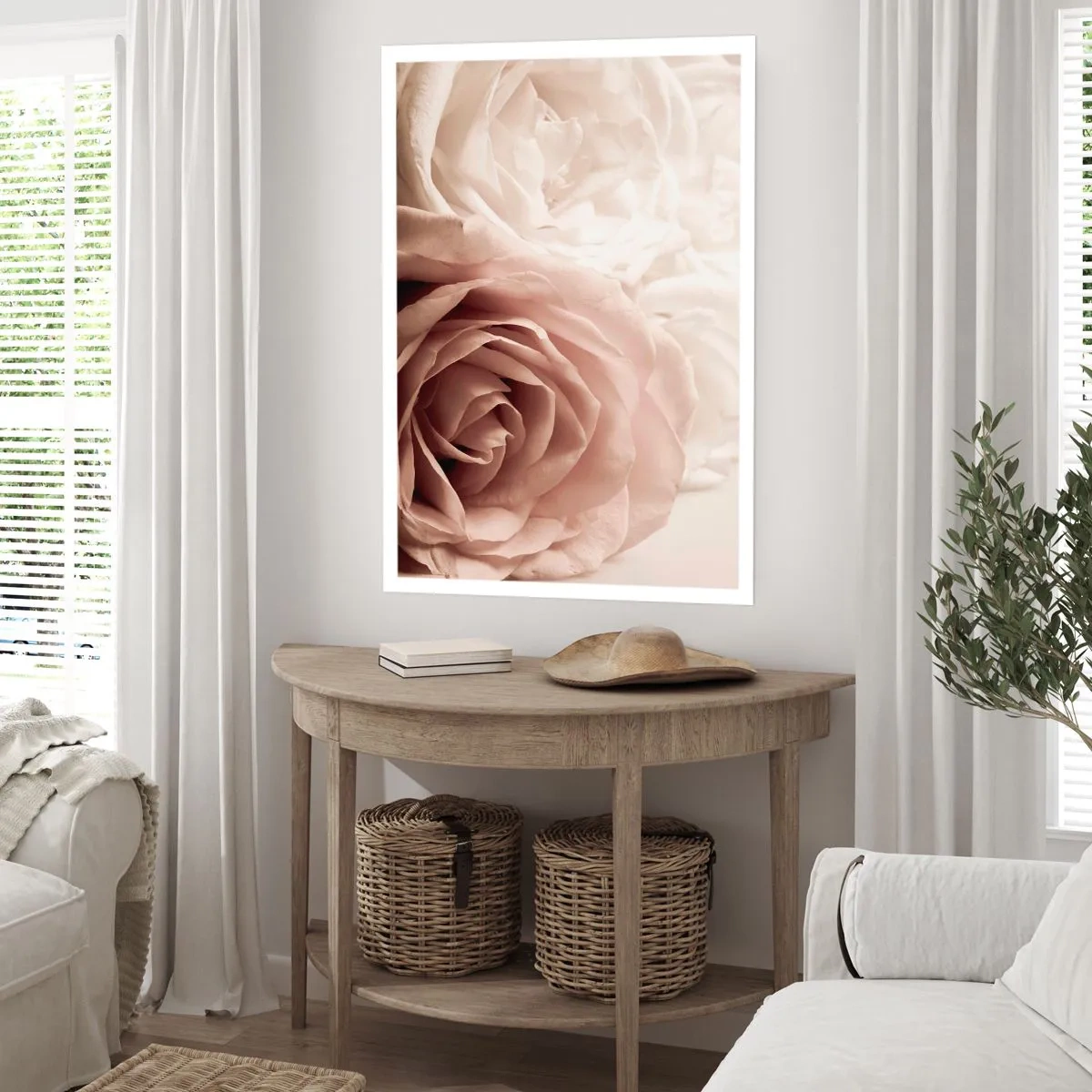 Poster - Delicate rose color crema in primo piano - 50x70cm - Nel cuore della rosa - Decorazione murale moderna per soggiorno e camera da letto ARTTOR