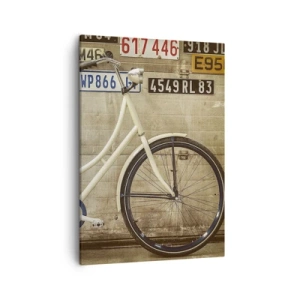 Quadro su tela - Stampe su Tela - Una bicicletta retrò contro un muro decorato con targhe - 50x70cm - Senza complessi - Decorazione murale moderna per soggiorno e camera da letto ARTTOR