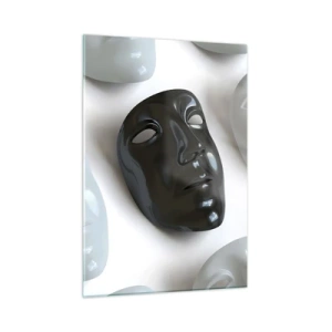 Quadro su vetro - Una maschera in bianco e nero su uno sfondo di maschere bianche su uno sfondo chiaro - 50x70cm - Come distinguersi? - Decorazione murale moderna per soggiorno e camera da letto ARTTOR