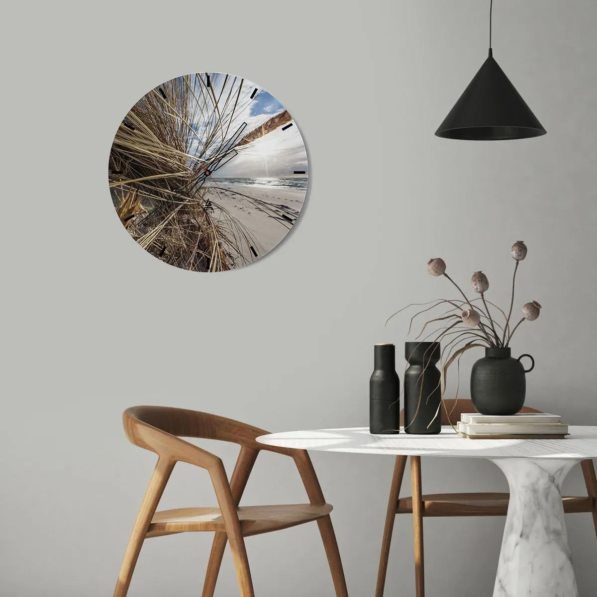 Orologio da parete - Orologio in Vetro - Paesaggio di spiaggia con vista sul mare attraverso l'erba - 30x30cm - L'incontro degli elementi - Decorazione murale moderna per soggiorno, cucina e camera da letto ARTTOR
