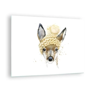 Quadro su vetro - Un capriolo con un cappello di lana con un pompon - 70x50cm - L'inverno nel bosco innevato - Decorazione murale moderna per soggiorno e camera da letto ARTTOR