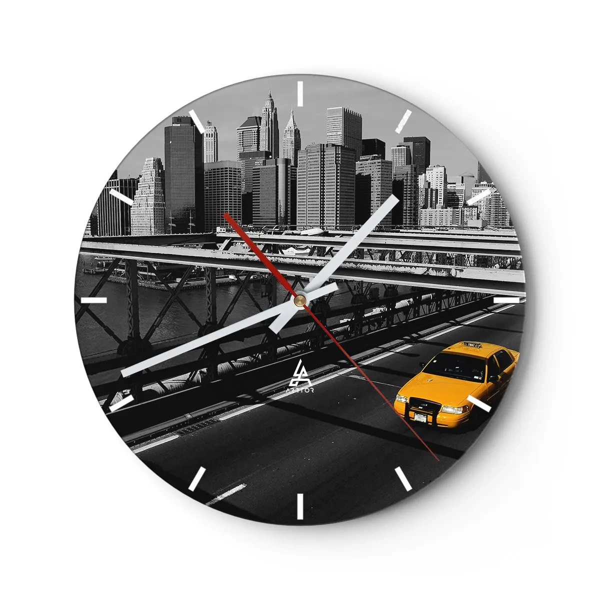 Orologio da parete - Orologio in Vetro - Un taxi giallo su uno sfondo urbano bianco e nero - 30x30cm - Il colore della grande città - Decorazione murale moderna per soggiorno, cucina e camera da letto ARTTOR