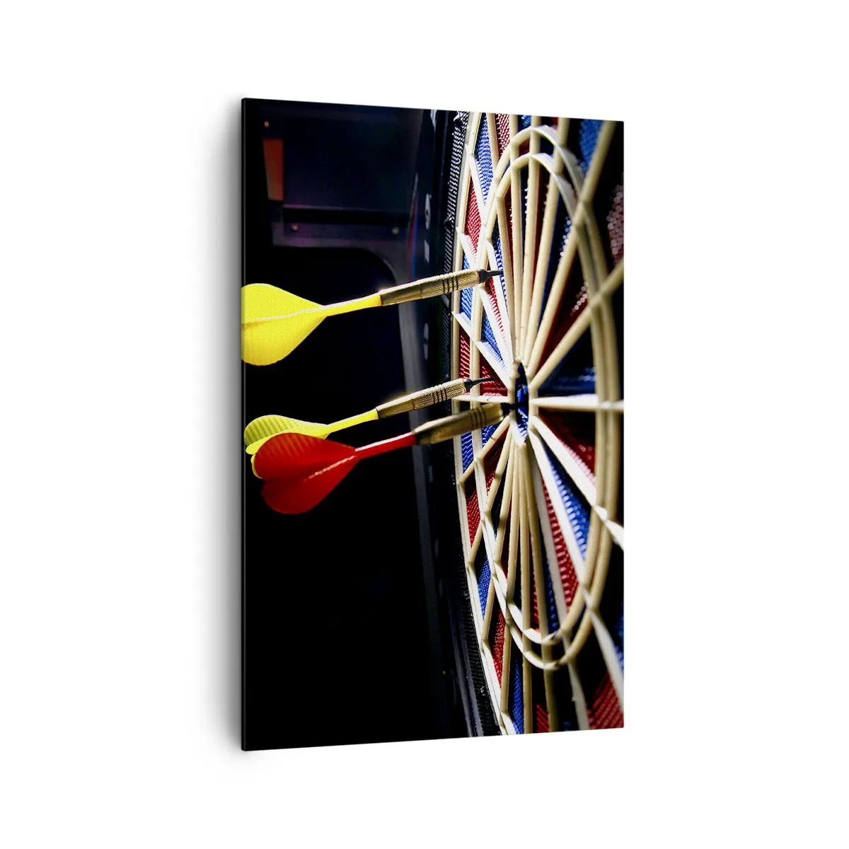 Quadro su tela - Stampe su Tela - Un bersaglio con freccette colpite su uno sfondo nero - 80x120cm - Dritto al centro - Decorazione murale moderna per soggiorno e camera da letto ARTTOR