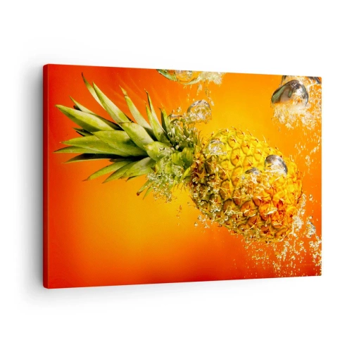Quadro su tela - Stampe su Tela - Un ananas immerso nell'acqua su uno sfondo sfumato arancione. - 70x50cm - Succosa freschezza tropicale - Decorazione murale moderna per soggiorno e camera da letto ARTTOR
