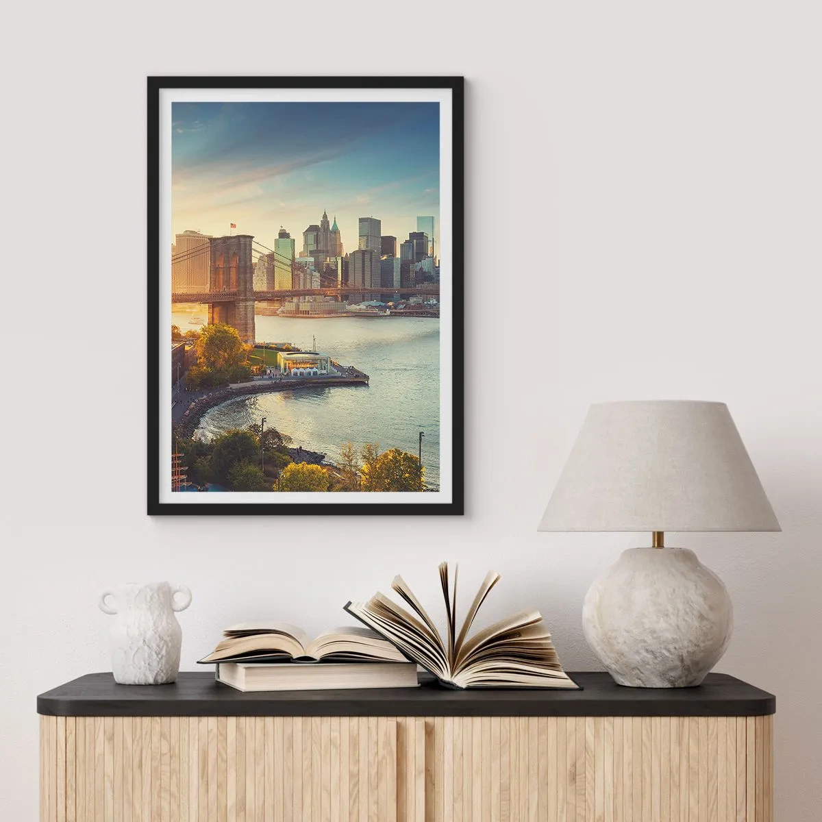 Poster in cornice nera - L'alba nella grande città - 30x40 cm