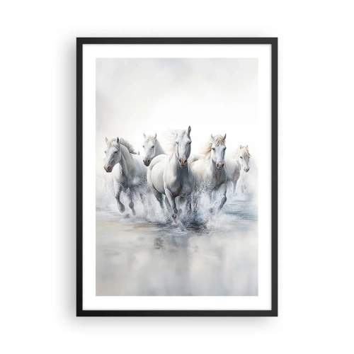 Poster in cornice nera - Cavalli bianchi che galoppano nell'acqua in un ambiente dinamico - 50x70cm - Magia bianca - Decorazione murale moderna per soggiorno e camera da letto ARTTOR