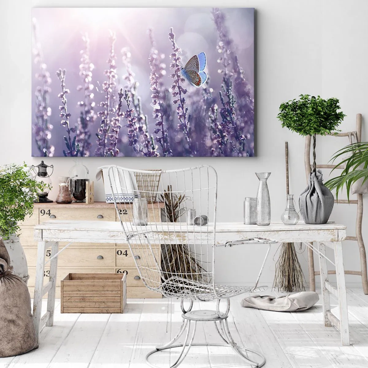 Quadro su tela - Stampe su Tela - Una farfalla sulla lavanda in fiore nella luce del mattino - 120x80cm - Il bacio della farfalla - Decorazione murale moderna per soggiorno e camera da letto ARTTOR