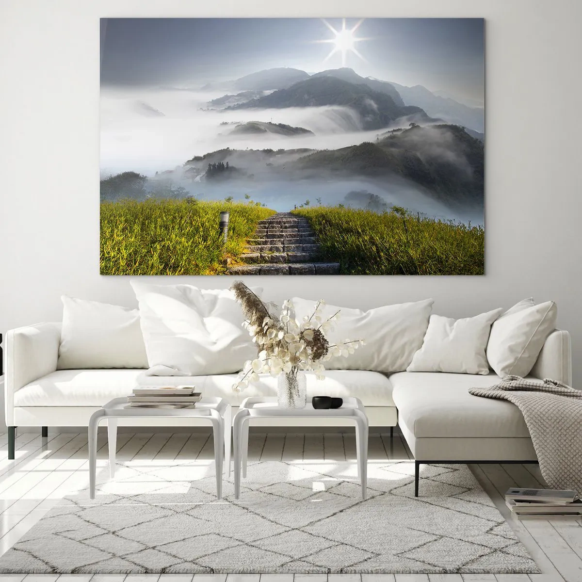 Quadro su vetro - Paesaggio montano con nebbia e scale che portano alla cima - 70x50cm - Sempre in alto verso le nuvole - Decorazione murale moderna per soggiorno e camera da letto ARTTOR