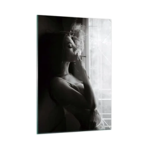 Quadro su vetro - Donna che fuma vicino alla finestra in bianco e nero - 50x70cm - Attimo sensuale - Decorazione murale moderna per soggiorno e camera da letto ARTTOR