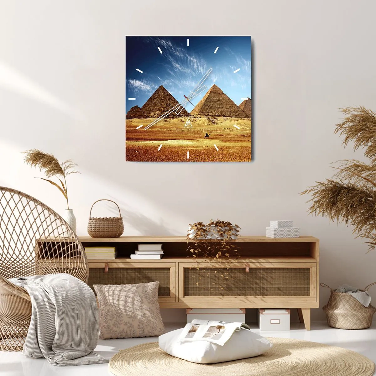 Orologio da parete - Orologio in Vetro - Le piramidi di Giza contro un cielo azzurro e un paesaggio desertico - 30x30cm - 40 secoli ci guardano - Decorazione murale moderna per soggiorno e camera da letto ARTTOR