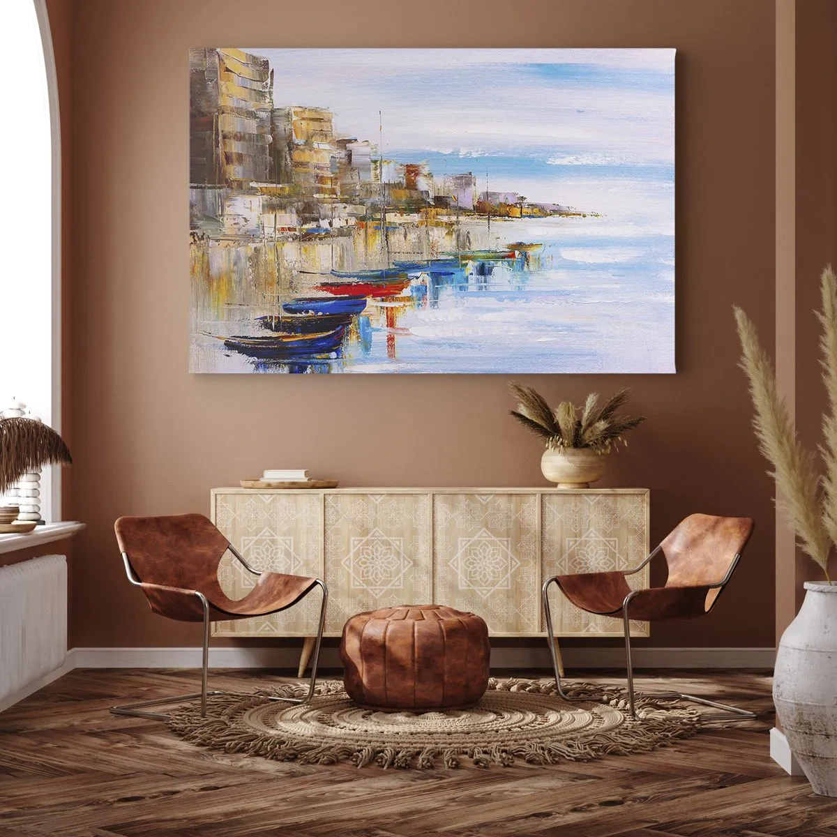 Quadro su tela - Stampe su Tela - Barche colorate sulla riva con vista sullo skyline della città - 120x80cm - Molo cittadino multicolore - Decorazione murale moderna per soggiorno e camera da letto ARTTOR
