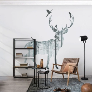 Fotomurali Premium Sand - Un cervo circondato da un paesaggio forestale con uccelli sulle sue corna - 100x70cm - Lo spirito buono del bosco - Decorazione murale moderna per soggiorno e camera da letto ARTTOR