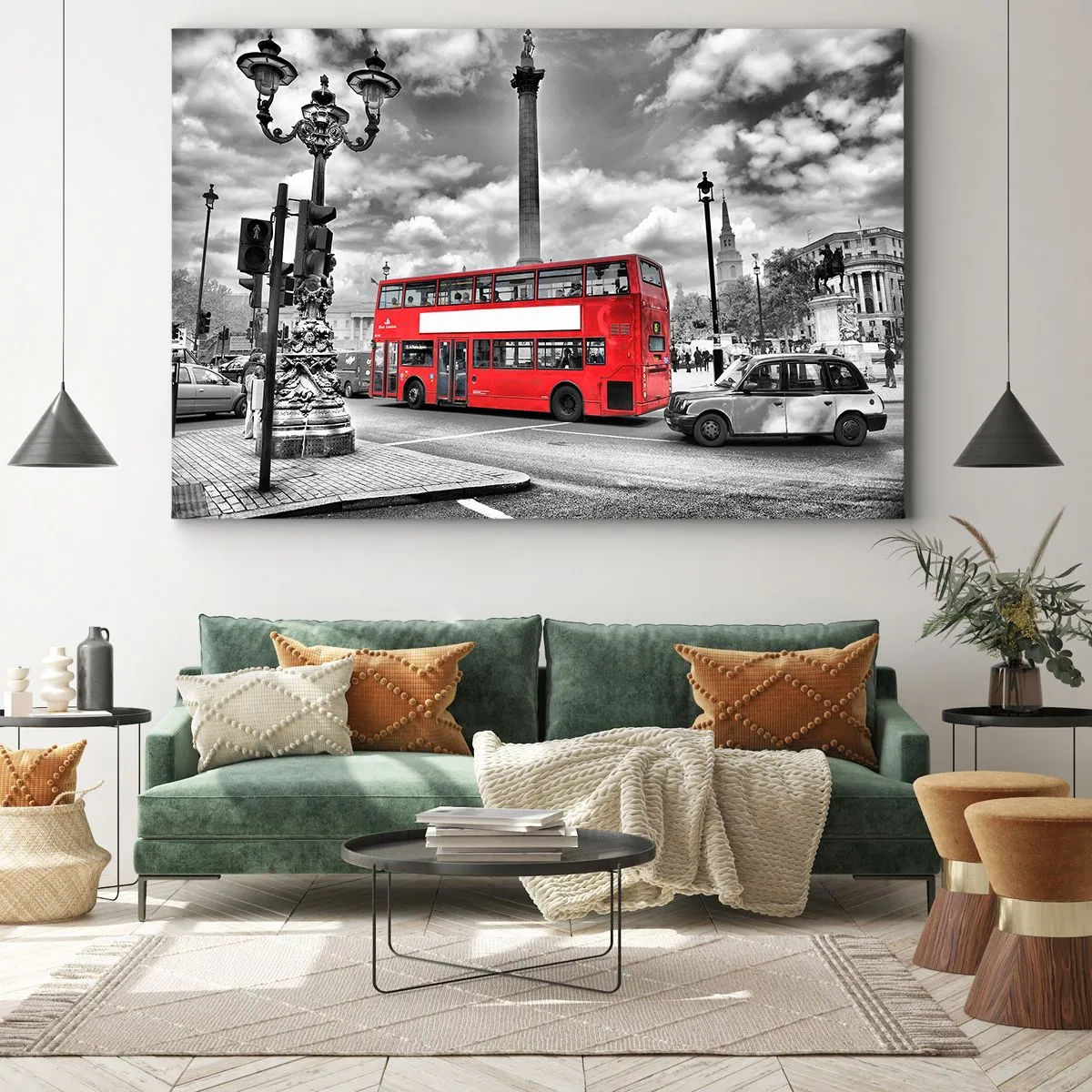 Quadro su tela - Stampe su Tela - Un autobus rosso a due piani sullo sfondo di una città in bianco e nero - 70x50cm - Il vero flusso sanguigno della città - Decorazione murale moderna per soggiorno e camera da letto ARTTOR