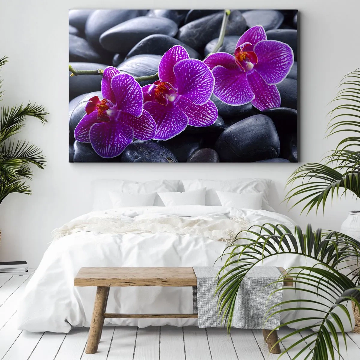 Quadro su tela - Stampe su Tela - Orchidee viola su uno sfondo di pietre nere - 70x50cm - Le pietre brillano di ammirazione - Decorazione murale moderna per soggiorno e camera da letto ARTTOR