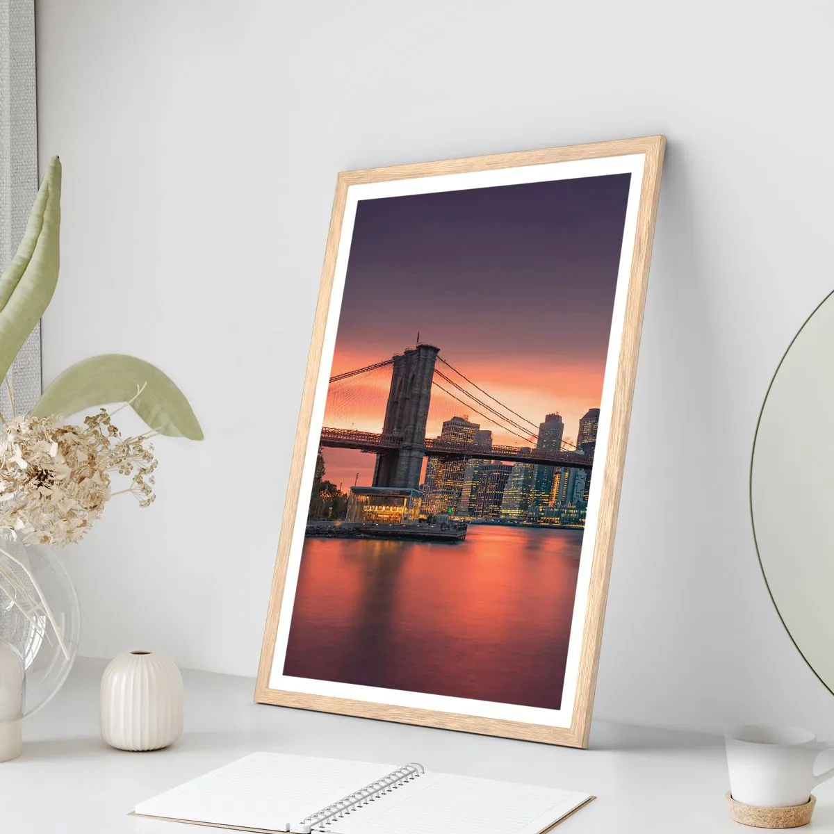 Poster in cornice rovere chiaro - Immersa nel silenzio lilla - 30x40 cm