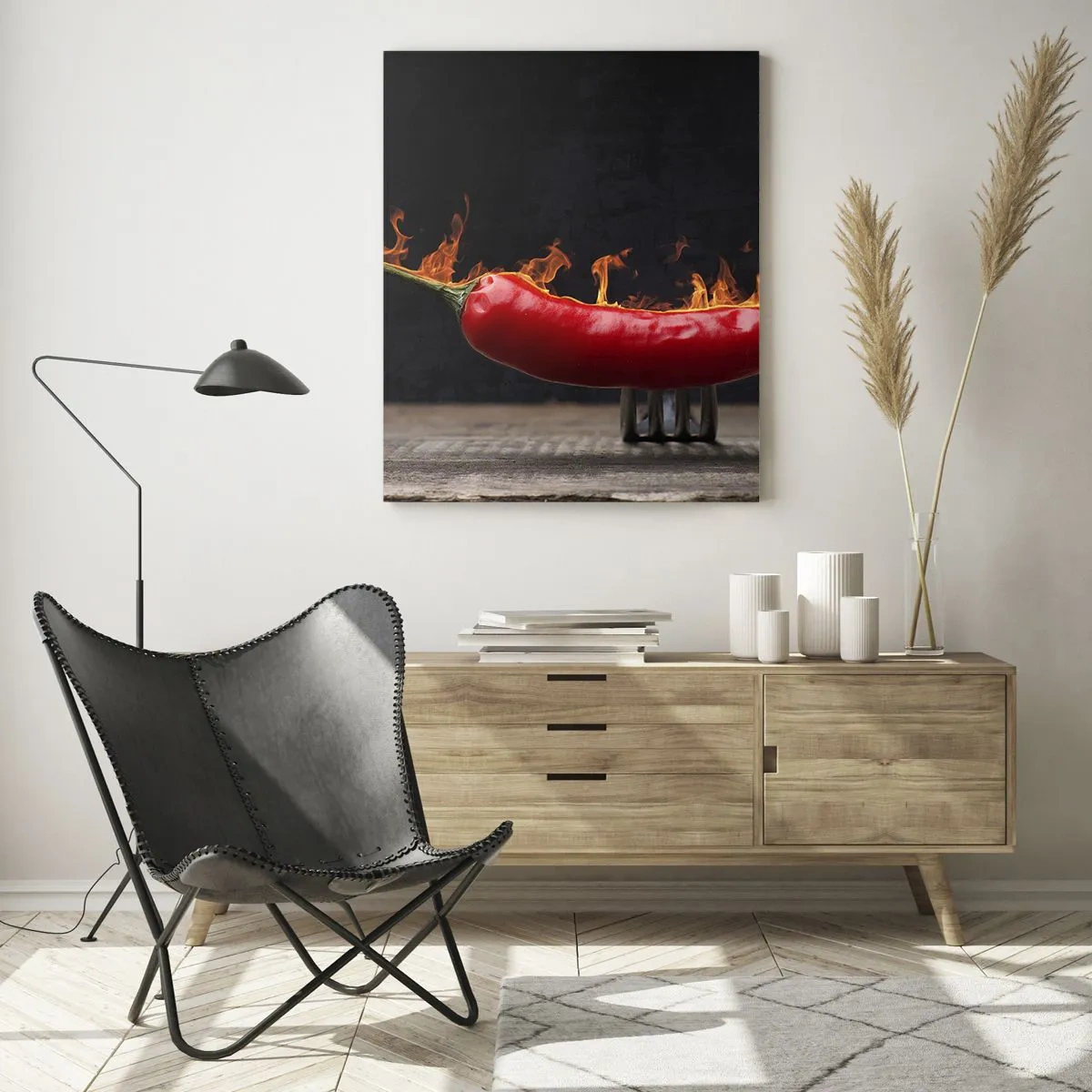 Quadro su vetro - Peperoncino rosso bruciante su sfondo nero - 50x70cm - Stuzzichino infuocato - Decorazione murale moderna per soggiorno e camera da letto ARTTOR