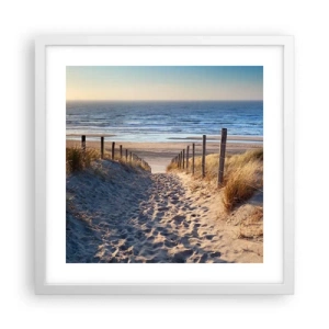 Poster in cornice bianca - Rumore del mare, uccelli che cantano, spiaggia selvatica tra i cespugli... - 40x40 cm