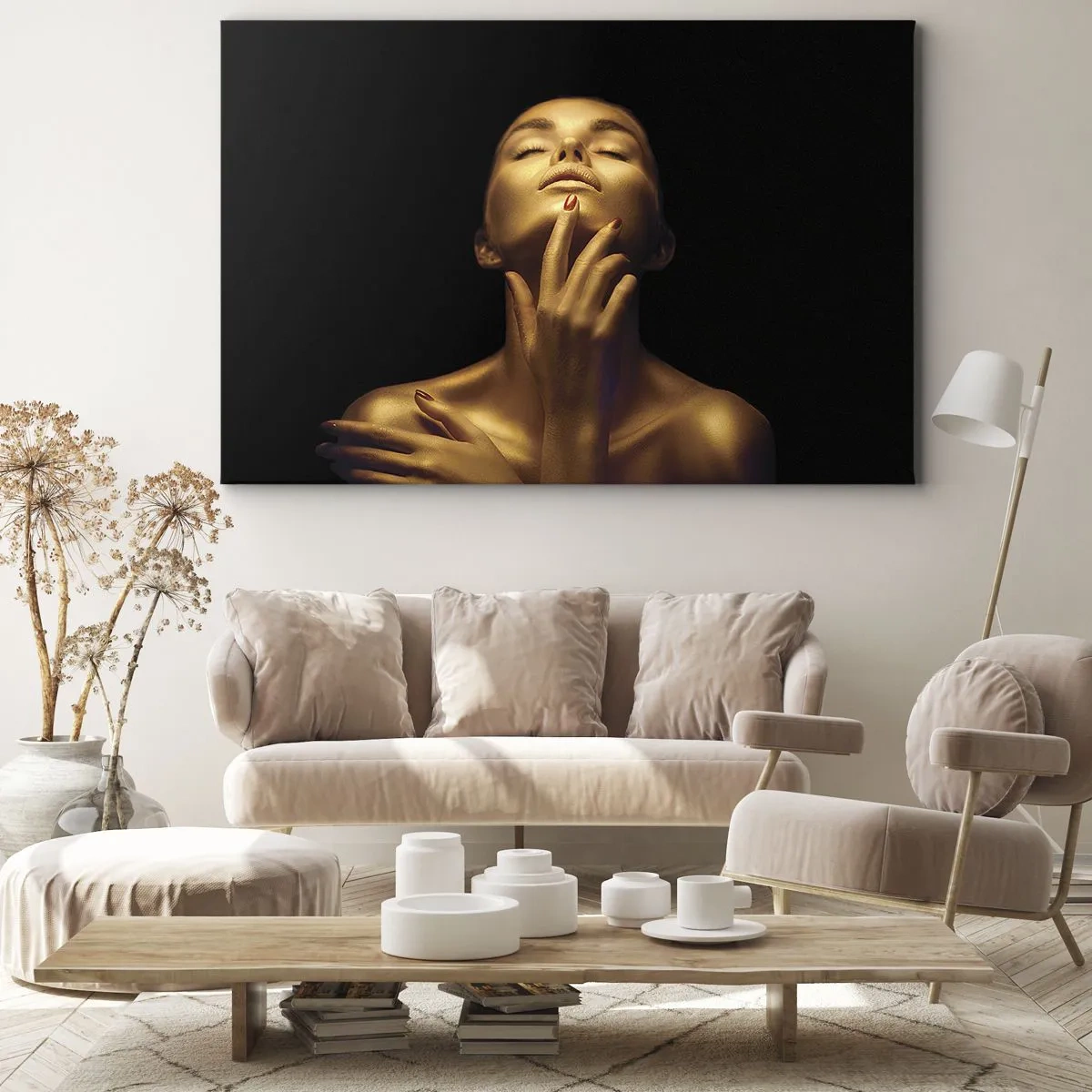 Quadro su tela - Stampe su Tela - Ritratto di una donna in un bagliore dorato su sfondo nero - 120x80cm - Come seta d'oro - Decorazione murale moderna per soggiorno e camera da letto ARTTOR