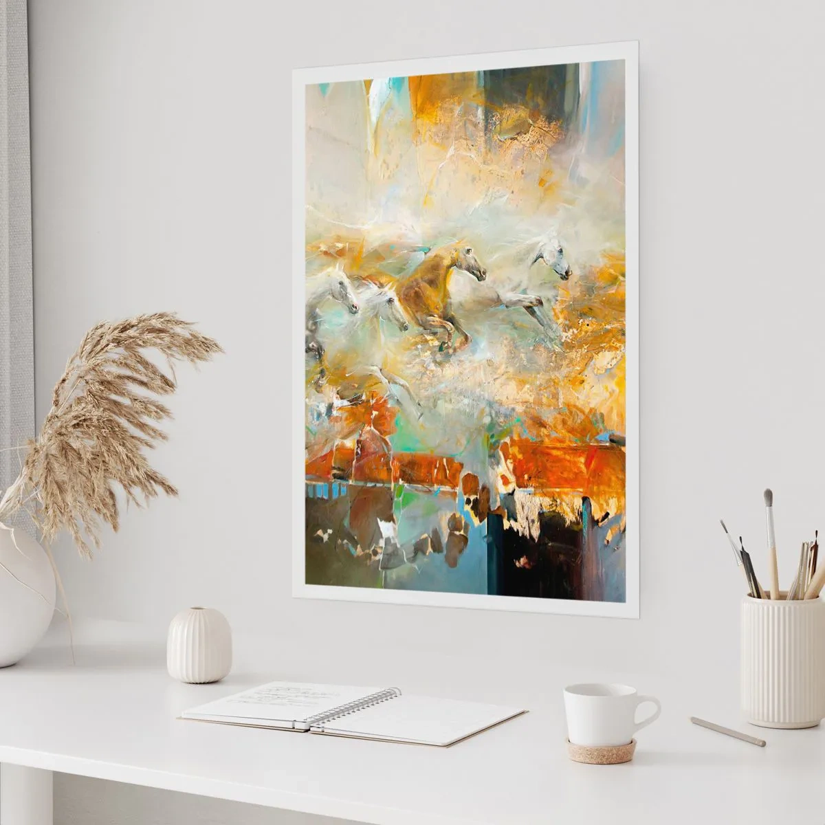 Poster - Cavalli al galoppo in un ambiente astratto - 50x70cm - Al galoppo attraverso la luce - Decorazione murale moderna per soggiorno e camera da letto ARTTOR