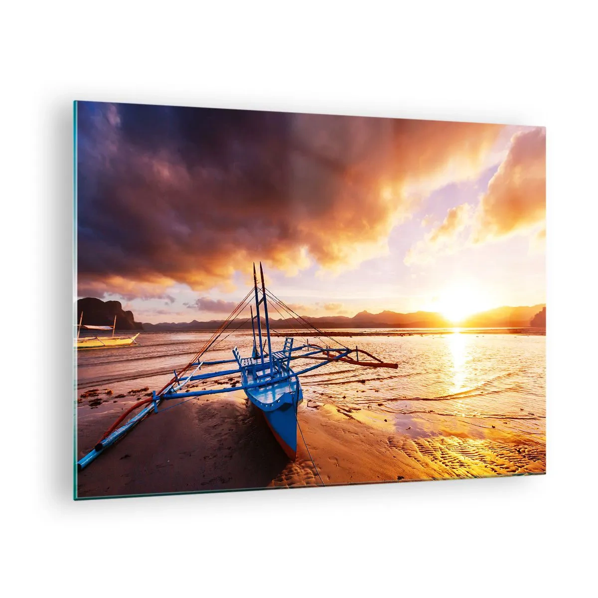 Quadro su vetro - Barca sulla spiaggia al tramonto con un cielo spettacolare - 70x50cm - Riposo sulla sabbia dopo l'intera giornata - Decorazione murale moderna per soggiorno e camera da letto ARTTOR