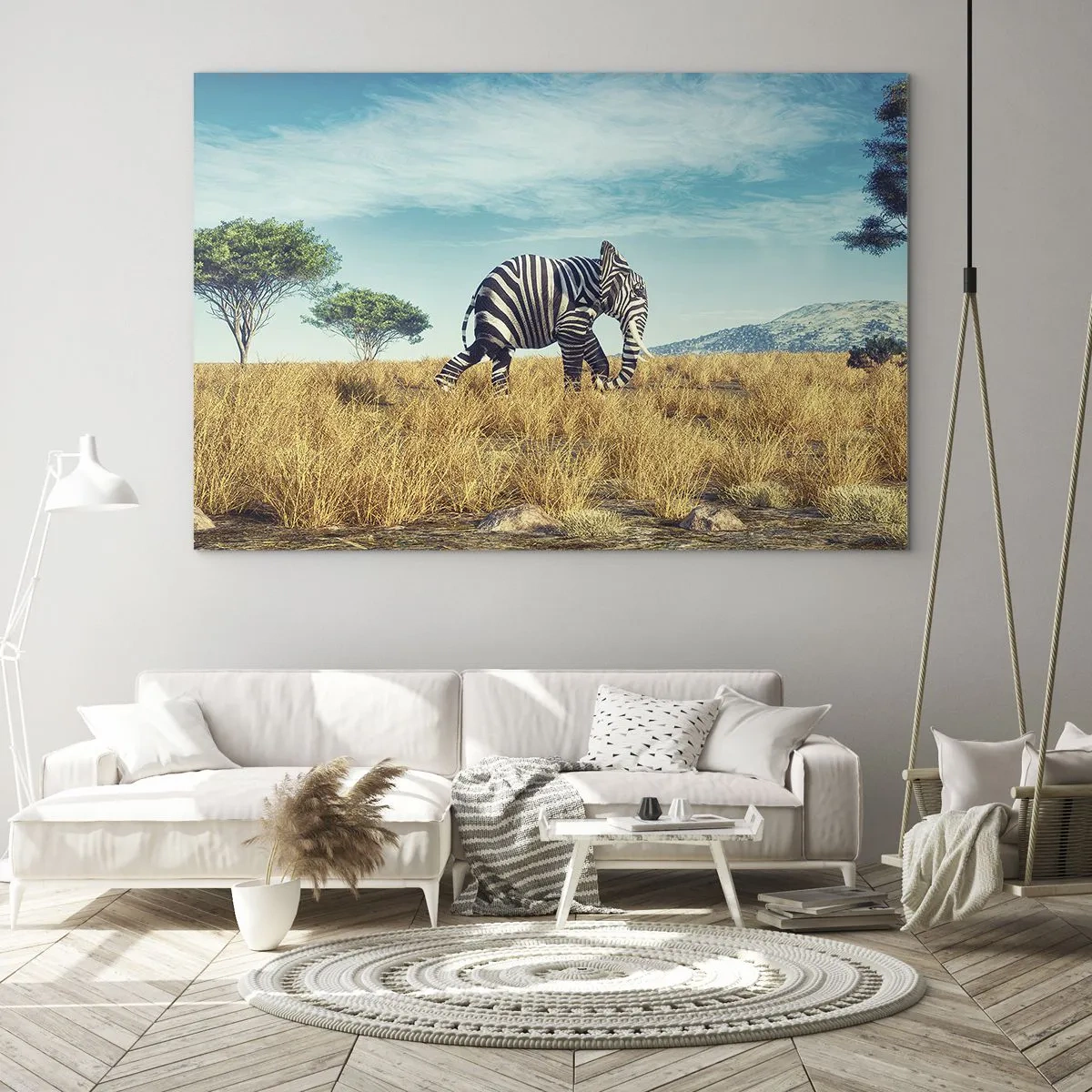 Quadro su vetro - Un elefante con strisce zebrate nella savana sotto il cielo - 120x80cm - Il grigio non è più di moda - Decorazione murale moderna per soggiorno e camera da letto ARTTOR