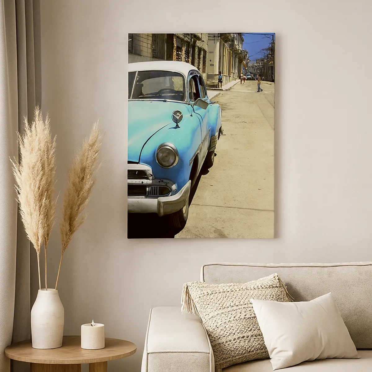 Quadro su tela - Stampe su Tela - Un'auto d'epoca blu sulla strada in una giornata di sole - 50x70cm - Evviva Cuba! - Decorazione murale moderna per soggiorno e camera da letto ARTTOR