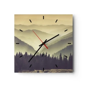 Orologio da parete - Orologio in Vetro - Pittoresche catene montuose avvolte nella nebbia in una luce calda - 30x30cm - Dopo sette montagne… - Decorazione murale moderna per soggiorno e camera da letto ARTTOR