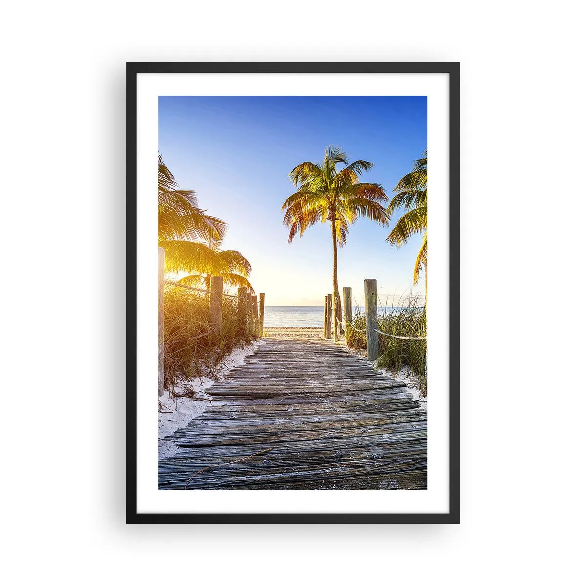 Poster in cornice nera - Sentiero in legno per la spiaggia con palme alla luce del sole - 50x70cm - Dritto in paradiso - Decorazione murale moderna per soggiorno e camera da letto ARTTOR