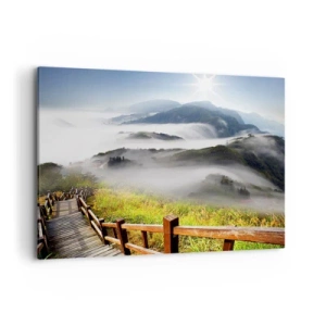 Quadro su tela - Stampe su Tela - Un sentiero di legno tra le montagne nebbiose al mattino - 100x70cm - Avvolti di luce e nebbia - Decorazione murale moderna per soggiorno e camera da letto ARTTOR