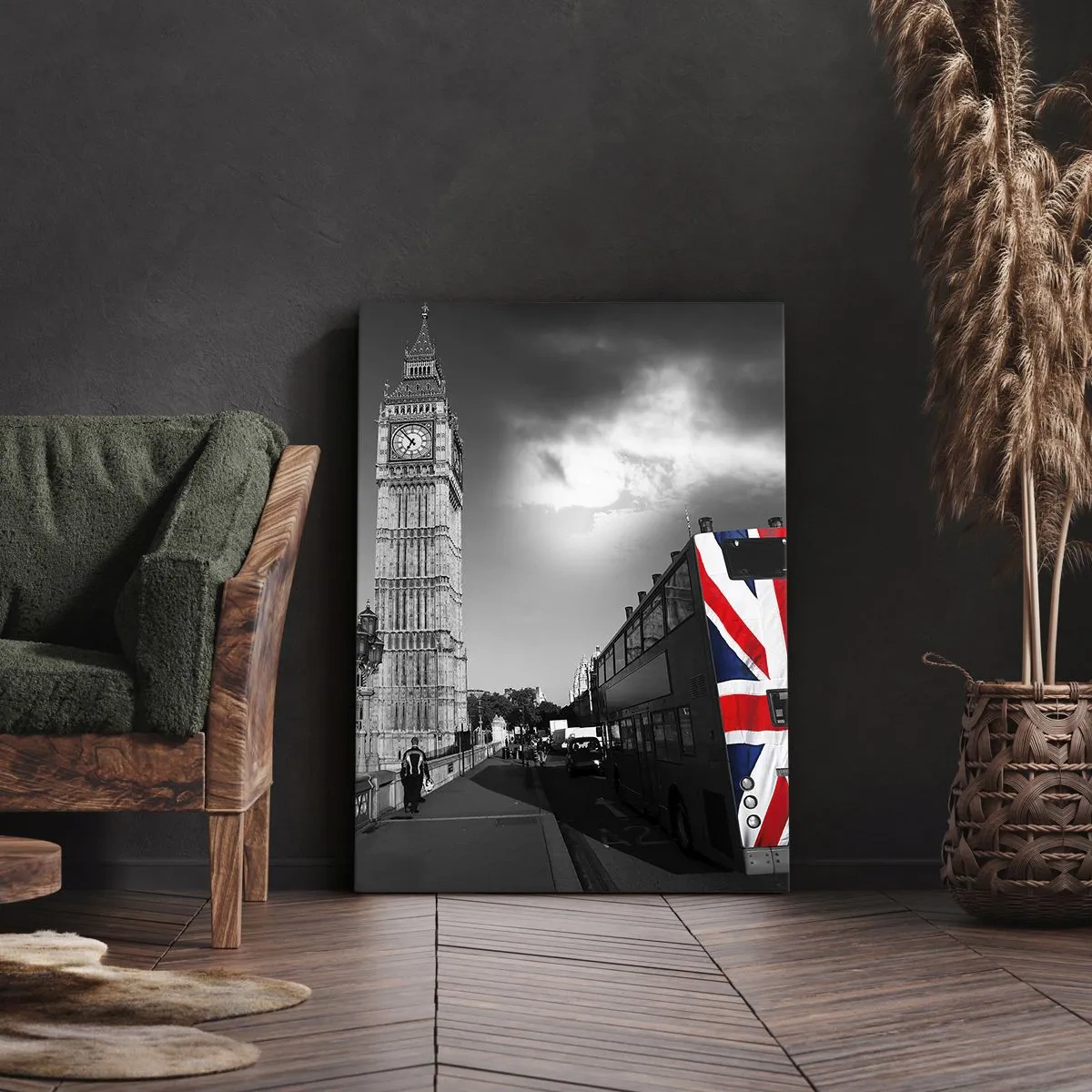 Quadro su tela - Stampe su Tela - Il Big Ben e un autobus con una bandiera britannica su uno sfondo bianco e nero - 80x120cm - Orgogliosa e grande - Decorazione murale moderna per soggiorno e camera da letto ARTTOR